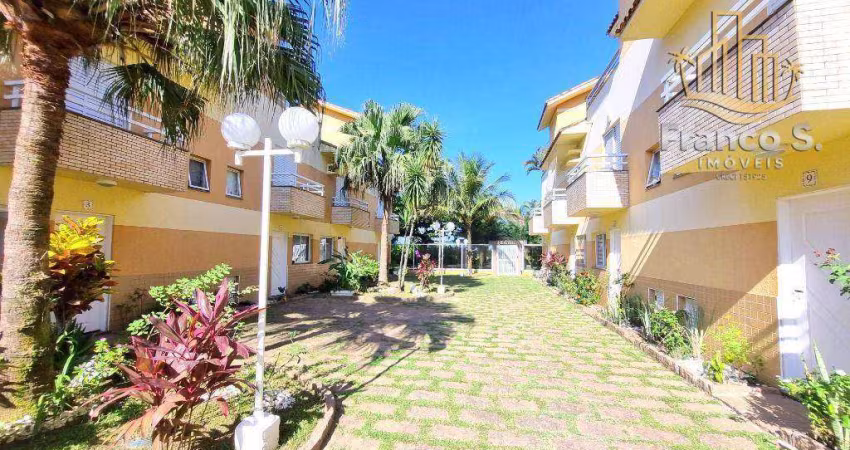 Village com 2 dormitórios à venda, 78 m² por R$ 600.000,00 - Maitinga - Bertioga/SP