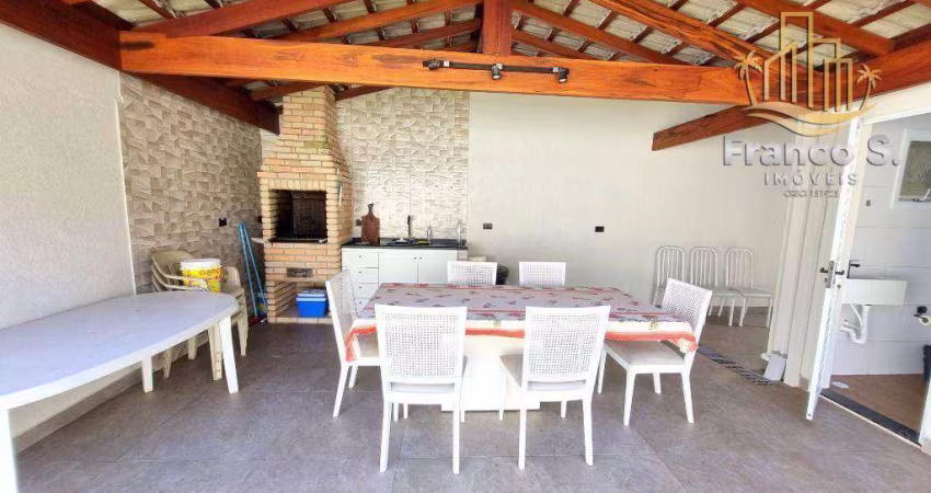 Excelente casa térrea com 3 dormitórios