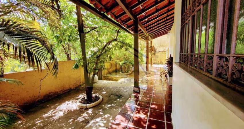Casa de condomínio à venda, no Vilage Caiçara,  em Rio de Janeiro, Taquara, com 4 quartos, 360m²
