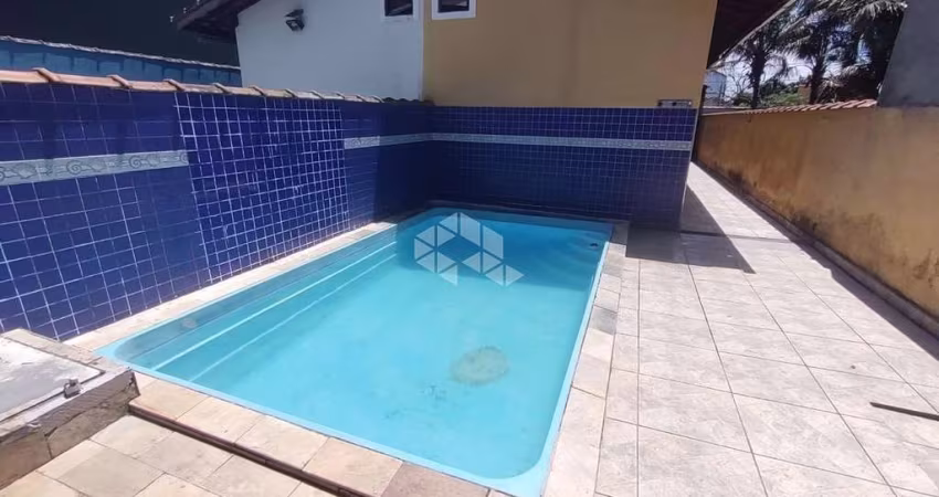 casa a venda em mongagua, bairro agenor de campos com 2 quartos, 1 suite e 4 vagas,