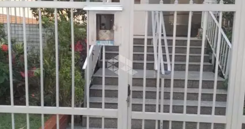 Apartamento a venda na praia grande, bairro guilhermina, com 1 quarto e 1 vaga