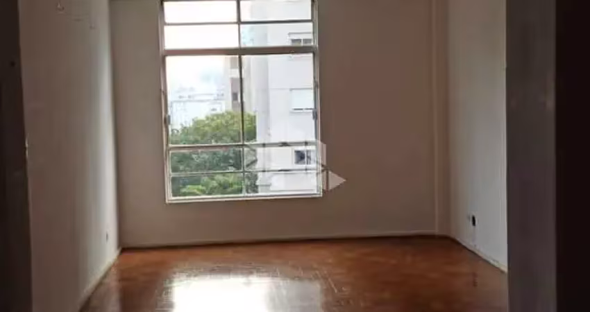 Apartamento com 2 dormitórios sendo 1 suite, 103m, próximo do metrô ana rosa