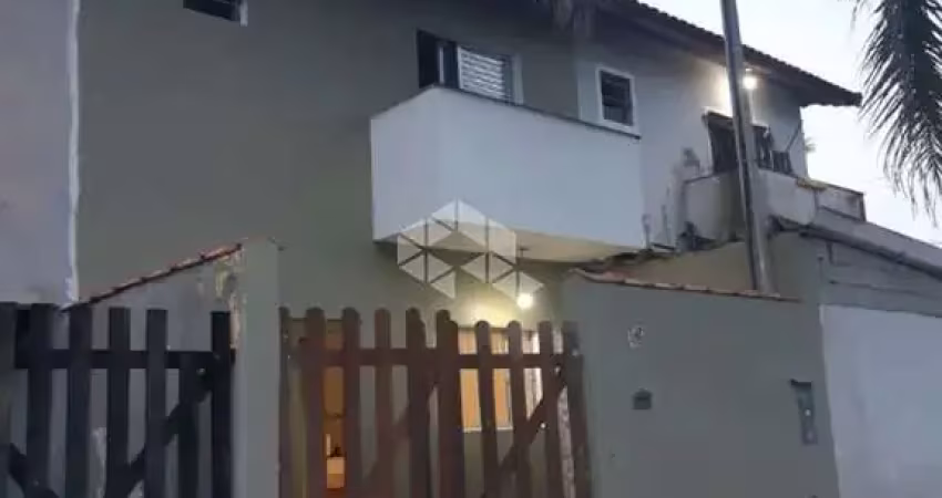 Sobrado à venda em agenor de campos - mongaguá são paulo, 1 vaga de garagem.