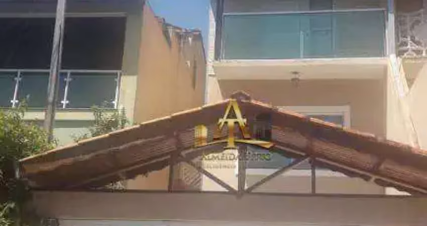 Baixou o Preço de 950 por 890 mil - Excelente Sobrado à Venda em Barueri/SP, 3 Suítes, 2 Vagas de Garagem – Área 266 m² – Confira!