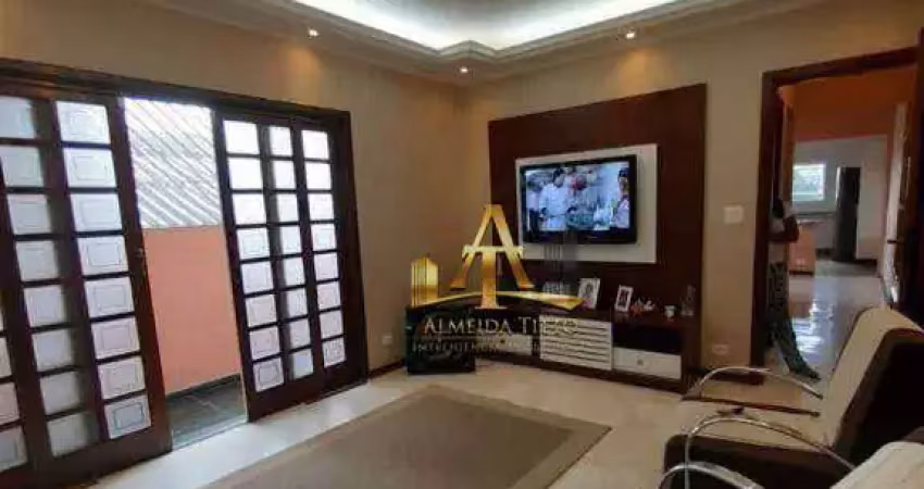 Excelente Casa com 2 dormitórios à venda, 250 m² por R$ 650.000 - Cipava - Osasco/SP