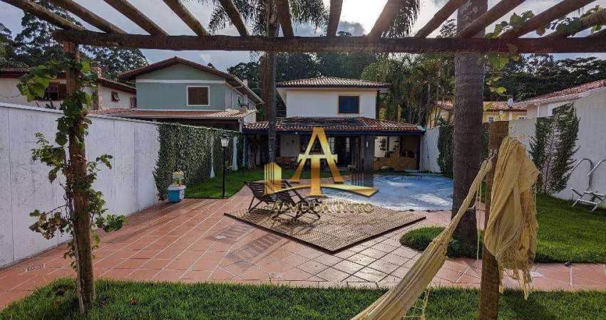 Casa com 5 dormitórios à venda, 250 m² por R$ 1.900.000,00 - Jardim São Paulo II - Cotia/SP