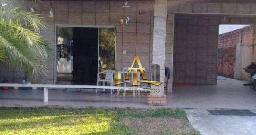 Casa com 3 dormitórios à venda, 444 m² por R$ 310.000,00 - Manacá dos Itatins - Peruíbe/SP