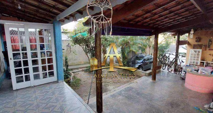 Casa com 2 dormitórios à venda, 90 m² por R$ 330.000,00 - Jardim São Luiz (Caucaia do Alto) - Cotia/SP