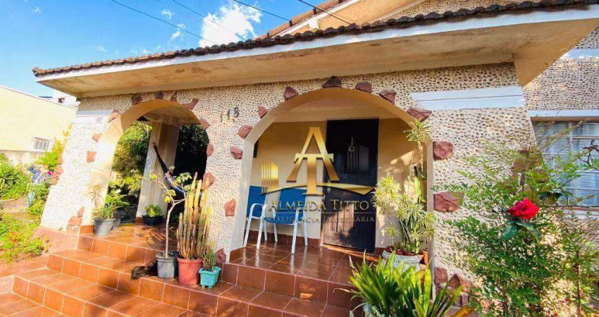 Casa com 2 dormitórios à venda construída em terreno de 525mt² por R$ 2.200.000 - Vila Barros - Barueri/SP
