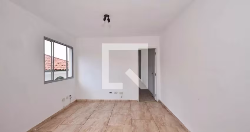 Casa à venda com 75m², 2 quartos e 1 vaga