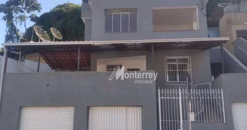 Casa à venda, 135 m² por R$ 389.000,00 - Grajaú - Juiz de Fora/MG