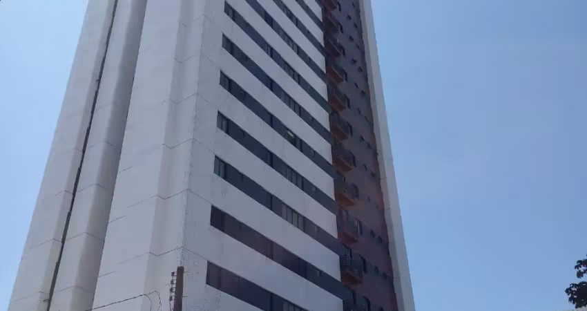 Apartamento no 5º andar com 2 quartos, sendo 1 suíte (com área de lazer)