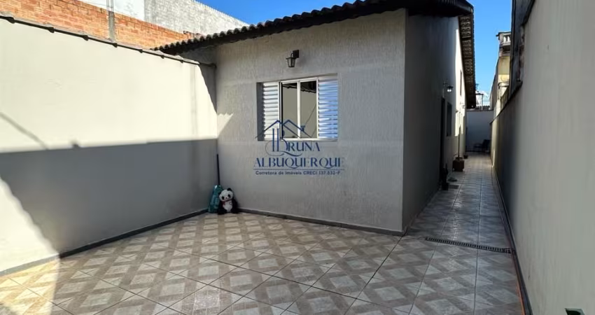 Casa Térrea à Venda em Guarulhos com 2 Quartos