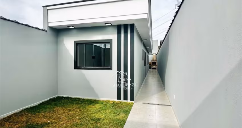 Casa Térrea à venda em Jd. Maria Rosa - Itaquaquecetuba com 2 Quartos e 2 Vagas de Garagem