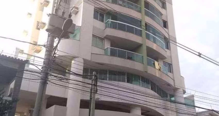 Apartamento em Centro  -  Campos dos Goytacazes