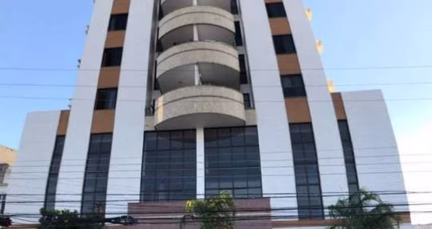 Apartamento em Centro  -  Campos dos Goytacazes