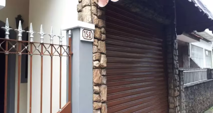 Casa em parque califórnia  -  campos dos goytacazes