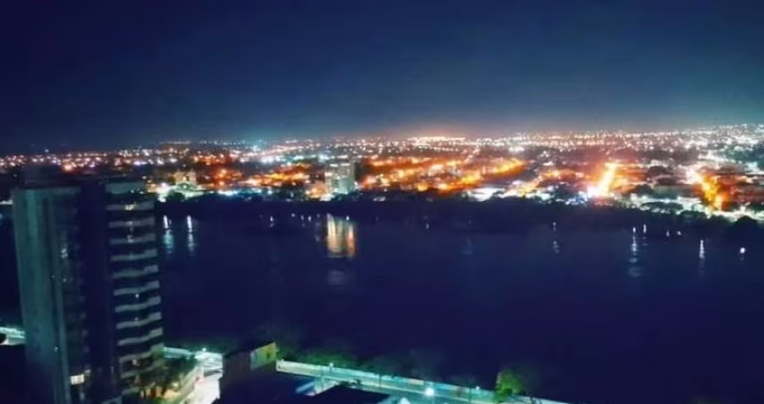 Apartamento em Centro  -  Campos dos Goytacazes