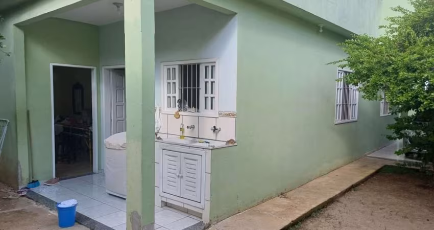 Casa em Parque Leopoldina  -  Campos dos Goytacazes