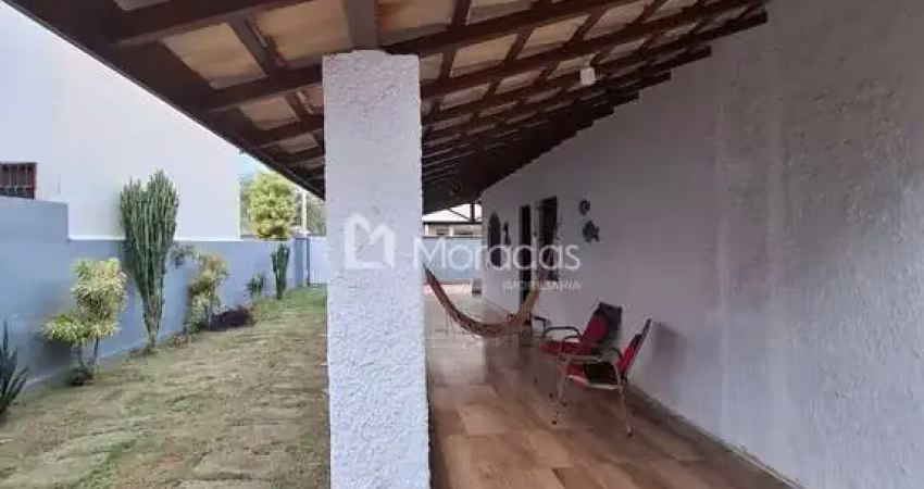 Casa em grussaí  -  são joão da barra ótima localização, 05 qts sendo 2 suítes, vaga para 5 carros