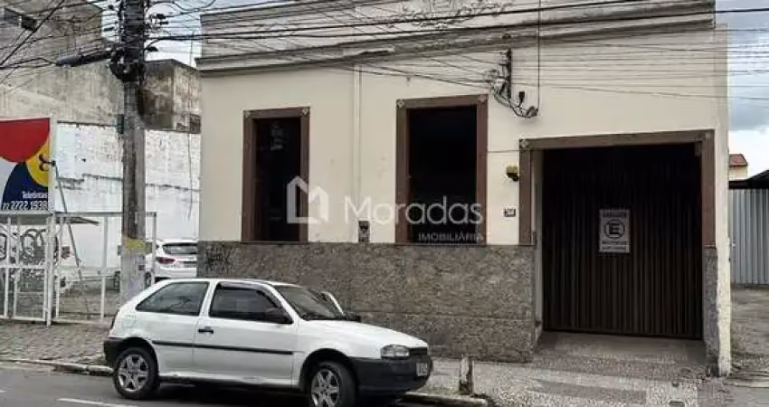 Oportunidade única: espaço comercial no coração de campos!