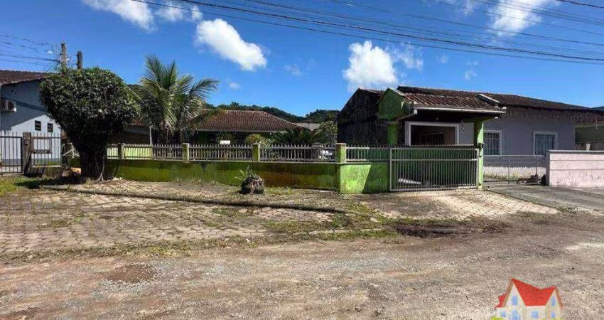 Residencia em Alvenaria C/laje C/03 Quartos + Terreno C/Area de 405,00 m2 No Bairro Aventureiro!
