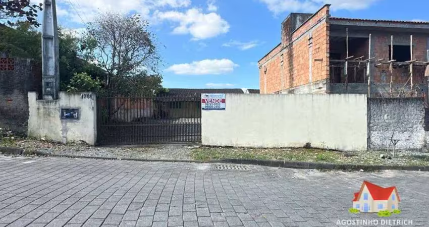Terreno c/area total de 278 m2 + edicula em alvenaria c/02 quartos no bairro jarivatuba!