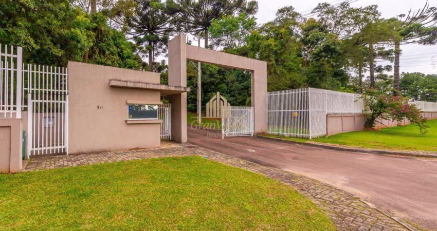 Terreno em condomínio fechado com área verde preservada