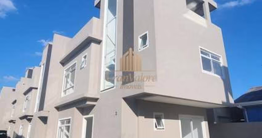 Sobrado com terraço á venda no Portão