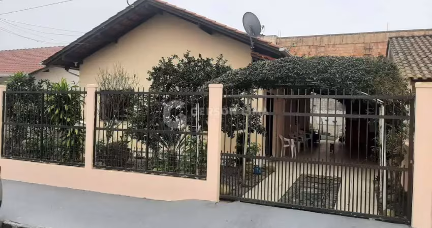 Casa com 3 quartos à venda no Centro, Penha 