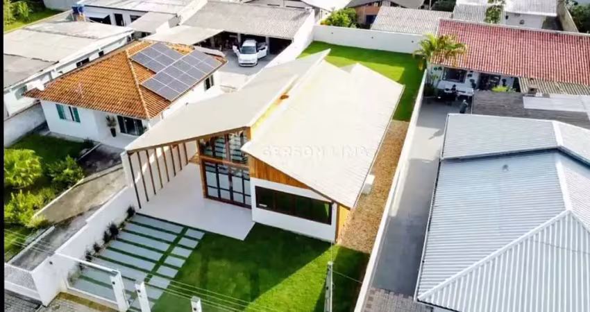 Casa com 3 quartos à venda no Centro, Ilhota 