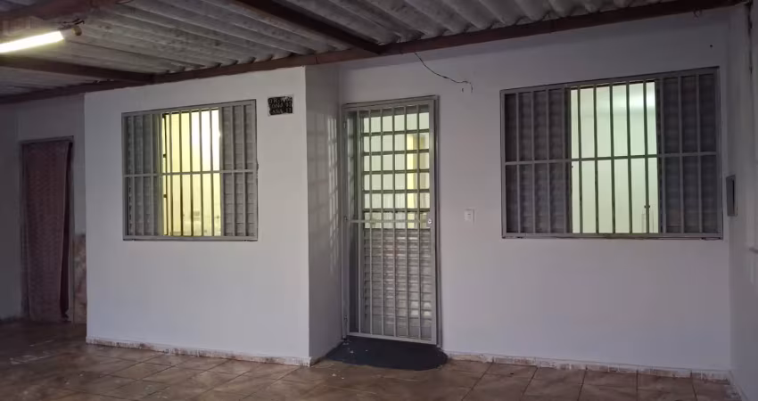 Casa com 2 residências à venda na qr 406 – samambaia norte renda de r$ 3.000/mês