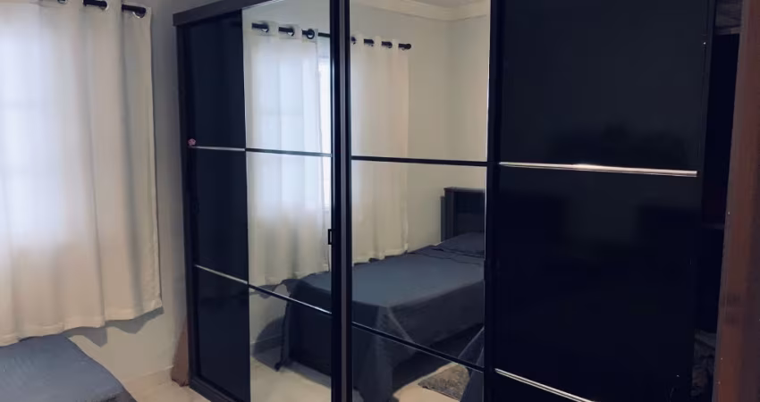 Casa em São Paulo - Penha / Aceita Permuta em Bertioga