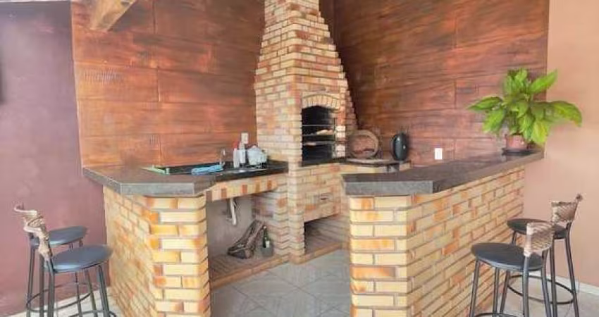 Casa com 3 dormitórios à venda, 131 m² por R$ 285.000,00 - Jardim do Lago - Rolândia/PR