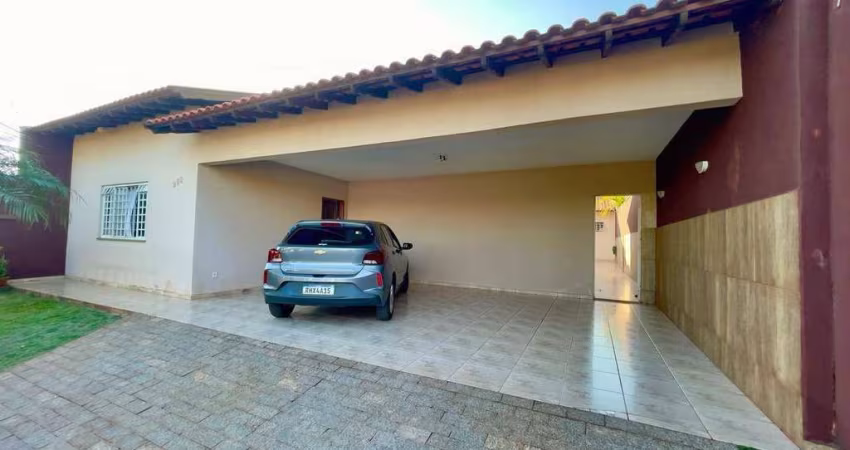CASA 3 QUARTOS ROLANDIA