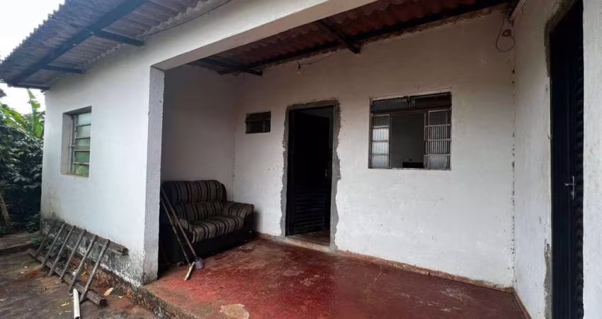 Casa com 2 dormitórios à venda, 61 m² por R$ 180.000,00 - Jardim das Flores - Rolândia/PR