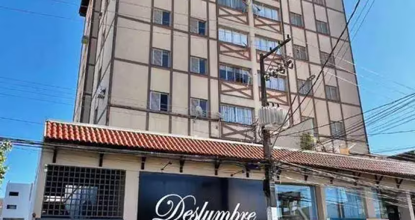 Apartamento com 3 dormitórios à venda, 76 m² por R$ 360.000 - Centro - Rolândia/PR