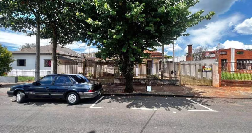 Terreno à venda, 600 m² por R$ 800.000 - Centro - Rolândia/PR