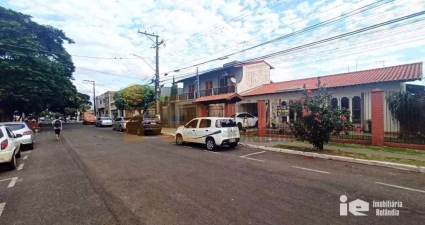 Casa com 3 dormitórios à venda, 281 m² por R$ 2.000.000,00 - Centro - Rolândia/PR