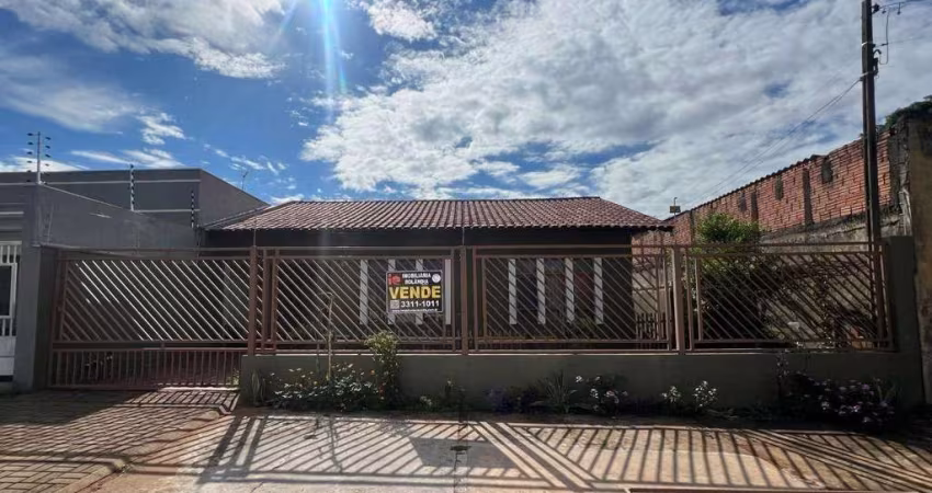 Casa com 3 dormitórios à venda por R$ 320.000 - Vila Oliveira - Rolândia/PR