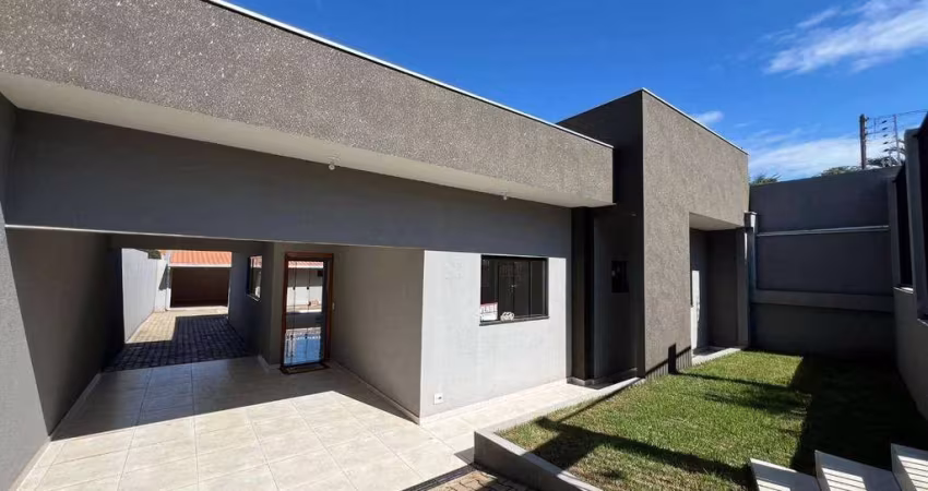 Casa com 3 dormitórios à venda, 180 m² por R$ 740.000,00 - Centro - Rolândia/PR