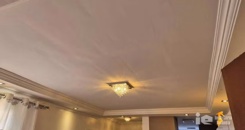 Apartamento Semimobiliado com 2 dormitórios à venda por R$ 150.000 - Jardim Monte Carlo - Rolândia/PR