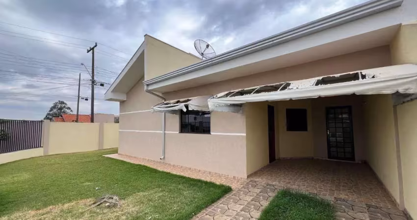 Casa com 2 quartos para alugar no Centro, Rolândia 