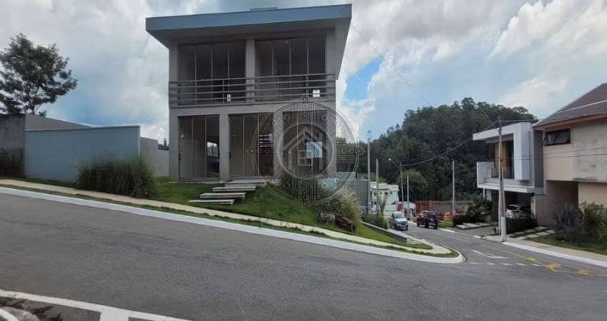 Villa Verde - Casa Nova com Estrutura de Alta Performance no Condomínio Villa Verde – Jundiaí/SP – 266 m² | 2 Suítes