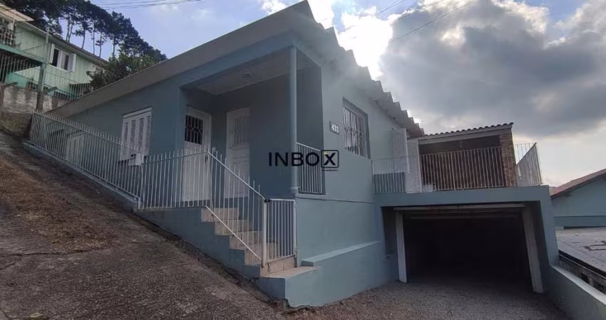 CASA SEMI MOBILIADA DE 2 DORMITÓRIOS
