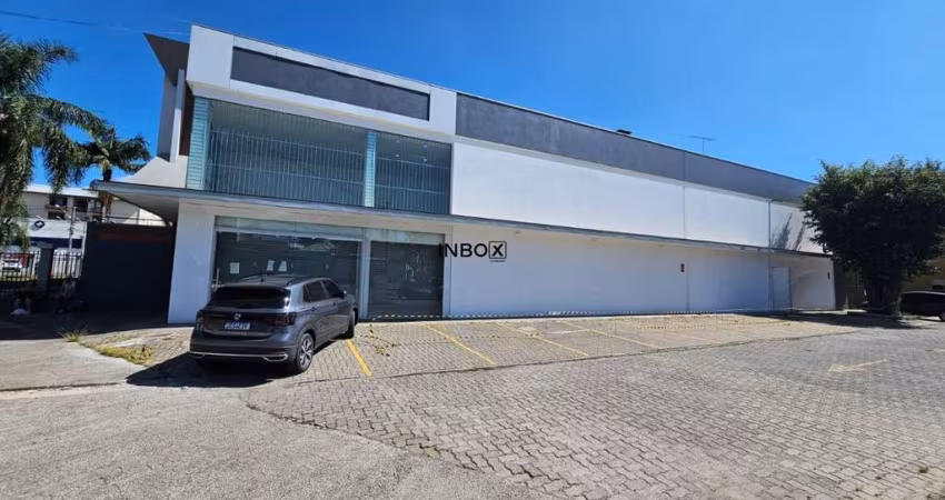 INBOX CIA IMOBILIÁRIA ALUGA SALA TÉRREA COM 240M² PRIVATIVOS NO BAIRRO BOTAFOGO NA CIDADE DE BENTO GONÇALVES