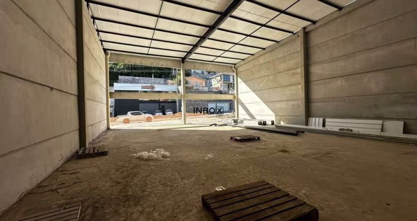 INBOX CIA IMOBILIÁRIA ALUGA - SALA COMERCIAL NO UNIVERSITÁRIO EM BENTO GONÇALVES.