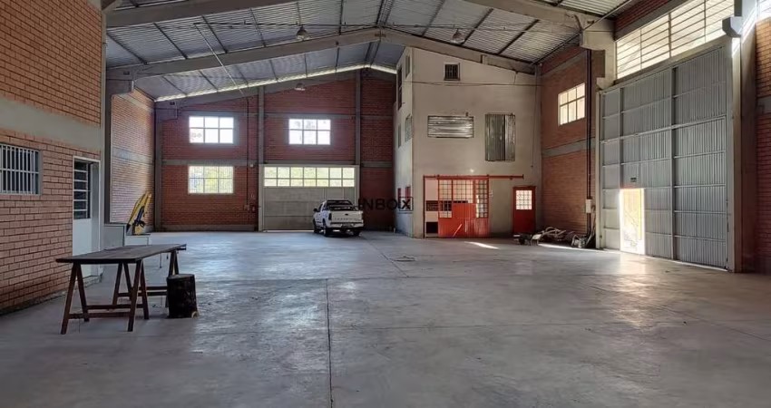 INBOX CIA IMOBILIÁRIA ALUGA PAVILHÃO COM 600M² LOCALIZADO NO BAIRRO VILA NOVA NA CIDADE DE BENTO GONÇALVES