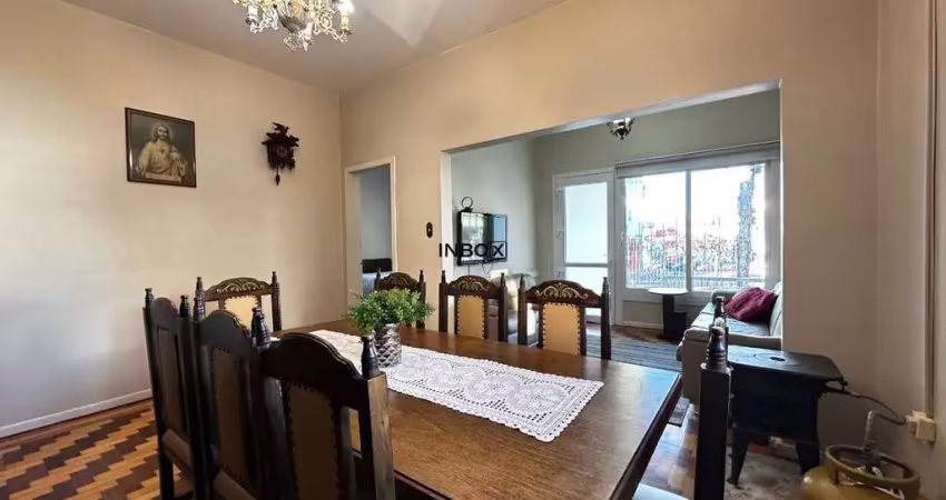 Inbox cia imobiliária aluga - casa parte superior com 3 quartos na cidade alta.