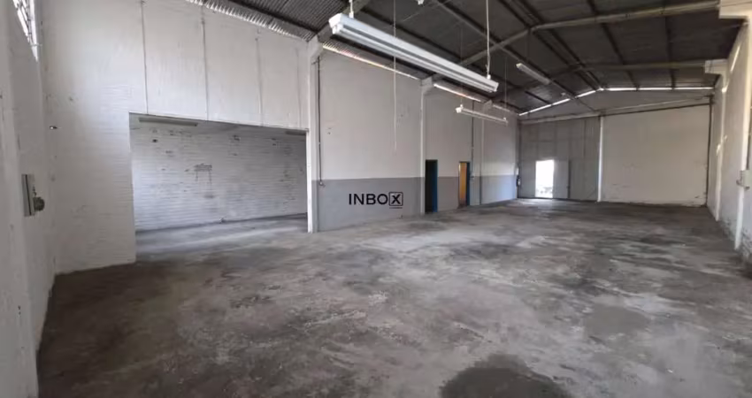 Inbox cia imobiliária aluga pavilhão com 264m² localizado no bairro são roque na cidade de bento gonçalves